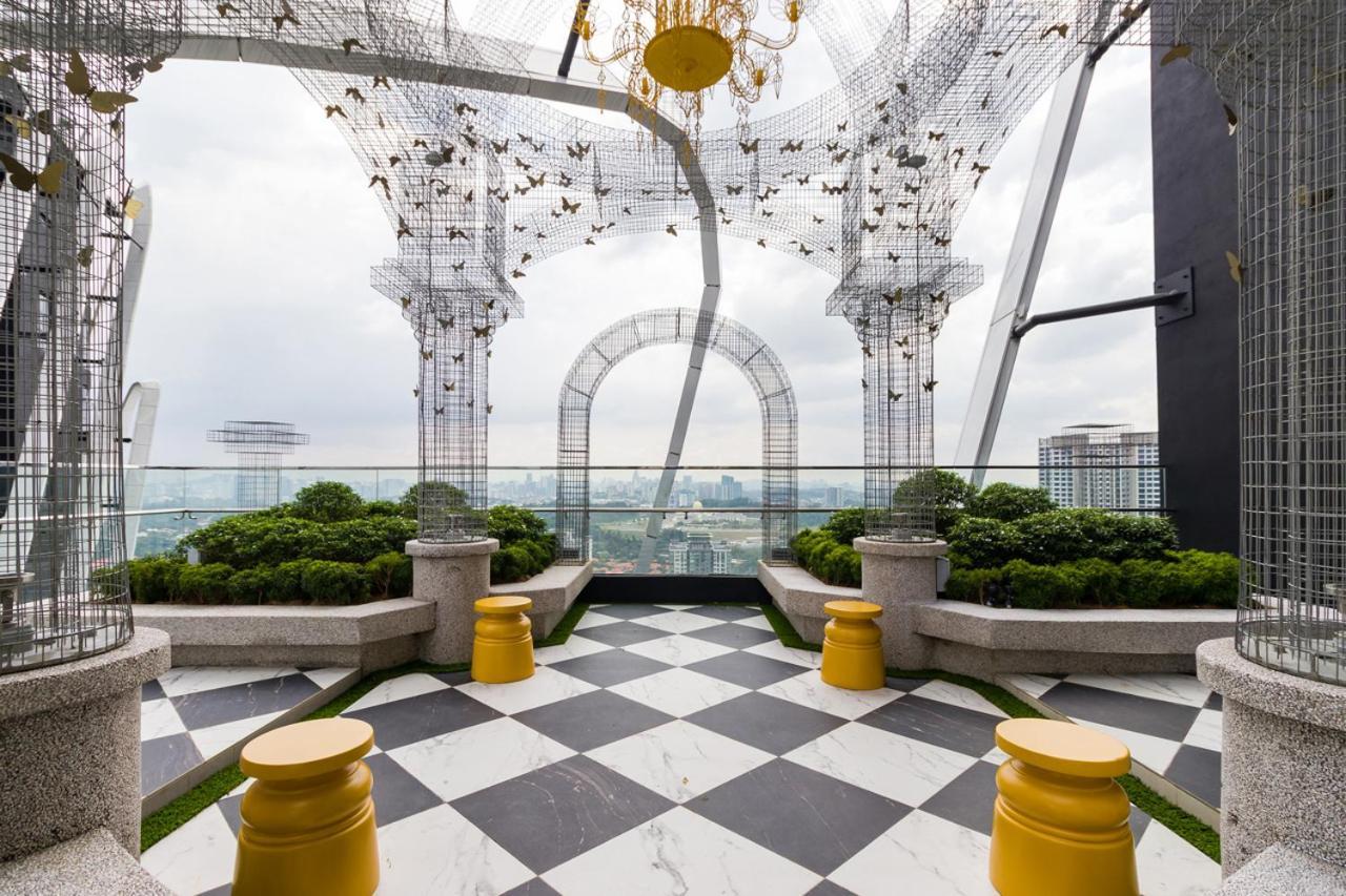 Arena Gaming In Arte Mont Kiara * Kuala Lumpur